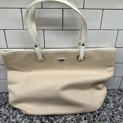 GUESS White Tote Handbag Purse Silver Logo Summer Beach Bag Straw - Image 1 of 4