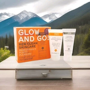 REN Glow and Go! Flash Rinse 1 Minute Facial & Renewal Mask 2 x 0.65oz - Picture 1 of 2
