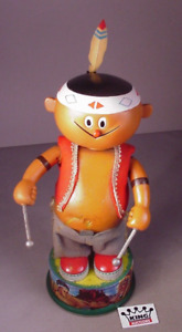 Vintage Indian Battery Operated  Op Toy 1950's Tin litho TN Japan  AS IS