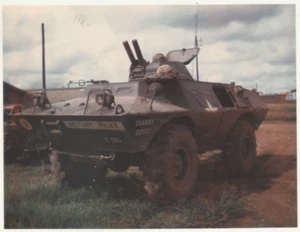 Vietnam PHOTO- Army GI w/1ST SQDN, 1ST ARMORED CAVALRY, 23rd ID @ CHU LAI AO #30 - Picture 1 of 1