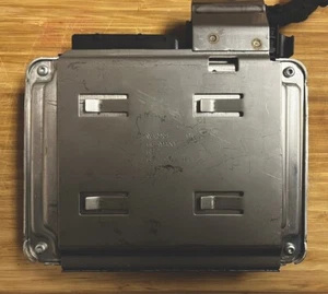 2005 -08 AUDI S4 ECU B6 - Picture 1 of 2
