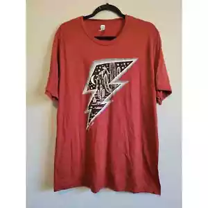 T-shirt The American Storm Lightning Bolt nera fulmine su rosso scuro 2XL - Foto 1 di 2