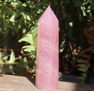 1 x Generador de Cristal de Cuarzo Rosa Pulido 90-95 mm de Alto Aproximadamente - Imagen 1 de 11