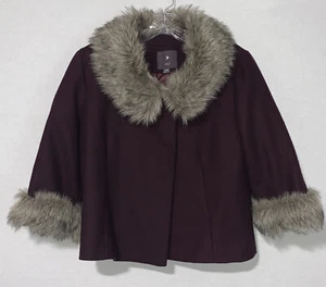 XXI Forever 21 | M | Wolljacke dunkellila und Kunstfell um Ausschnitt & Bündchen - Bild 1 von 9