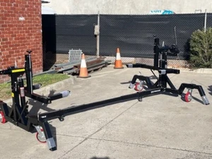Car Rotisserie 2000kg , 8ton Hyd Rams, with Gear Rotation 360degree (CR4500GB) - Picture 1 of 11