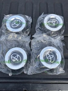 Toyota 4Runner Center Caps Hub Covers 2014-2023 4260B-35100 *BRAND NEW* Set of 4 - Bild 1 von 6