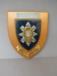 The Black Watch (RHR) of Canada Presentation Wooden Mess Plaque / Shield - Picture 1 of 7
