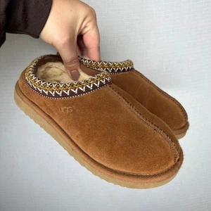 UGG Australia Tasman Wildleder-Hausschuhe braun gewebter Besatz Damengröße 6 kastaniefarben - Bild 1 von 6