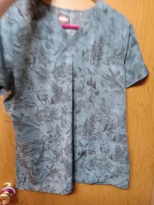 Dickies Scrub Top Xl Silky Soft! Has Two Pockets - Picture 1 of 7