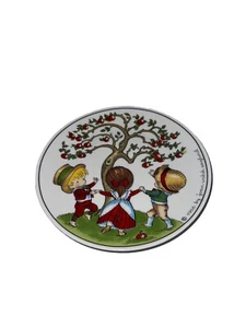 Joan Walsh Anglund Plate Walter 1966 Month May Mothers Day Vintage West Germany - Picture 1 of 2