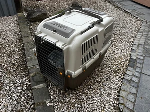 Hundebox für Transport im Auto oder Flugzeug - Bild 1 von 1