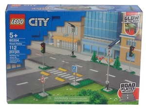 LEGO City Straßenplatten 60304 - Ideal für Lego Animation Stop Motion Landschaft - Bild 1 von 2