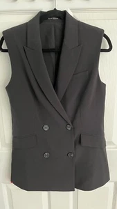 NWT ELIE TAHARI Women's Black Notch Collar Buttoned Vest Size 6 MSRP $345 - Picture 1 of 3