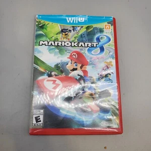 Mario Kart 8 (Nintendo Wii U, 2014) Complete in Box With Manual - Picture 1 of 4