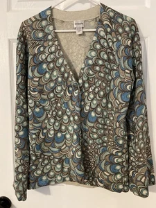 MAGLIONE CARDIGAN CHICO'S LEGGERO DESIGN PIUMA DI PAVONE METALLIZZATO 1 BOTTONE TAGLIA 1 - Foto 1 di 6