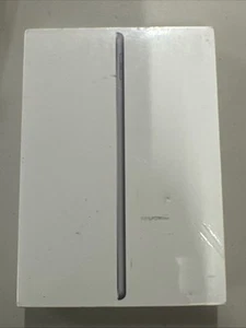 Apple iPad (5th Generation) A1822 32 GB, Wi-Fi, 9.7 in - Space Gray - Picture 1 of 4