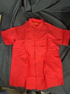 Camicia da lavoro berretto rosso nuova uniforme L colletto rosso bottoni tasche camicia manica - Foto 1 di 5