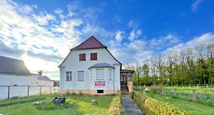 Provisionsfreies, renovierungsbedürftiges Traumhaus zu verkaufen in Jerichow - Bild 1 von 4