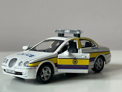 Jaguar S-Type North Yorkshire Policía Coche Británico Modelo Juguete Diecast Amercom 1:43 Foto 1 de 4