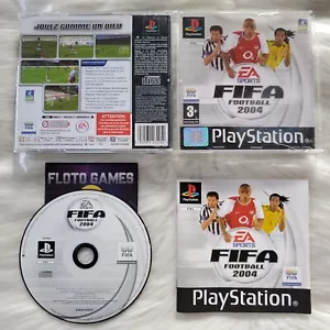 Jeu FIFA Football 2004 pour Playstation 1 PS1 PAL FR Complet - Floto Games - Foto 1 di 3