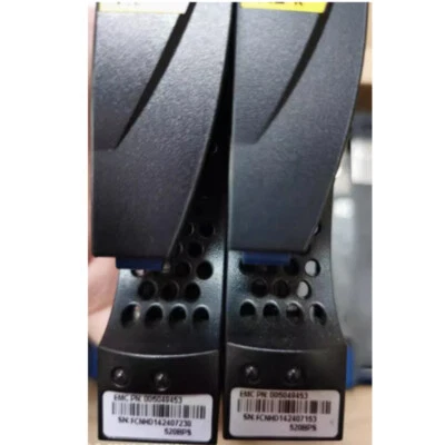 EMC VX-VS07-030 005049453 005049454 3T 7.2K SAS VNX5300 Hard Disk - Image 1 of 2