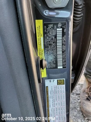 GRY REAR BUMPER ASSEMBLY 2010-2015 TOYOTA PRIUS - Image 1 of 4