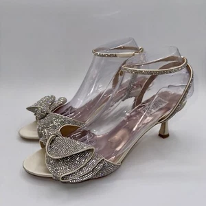 Badgley Mischka Remi Rhinestone Ruffle Sandals Women’s Size 9.5 Champagne Satin - Picture 1 of 17