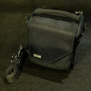 Think Tank Mirrorless Mover 10 - Perfect - Picture 1 of 3
