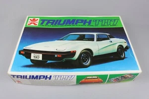 ZF1333 Bandai 1/20 maquette voiture 8097 Triumph TR7 World Car Series No. 12 - Picture 1 of 8