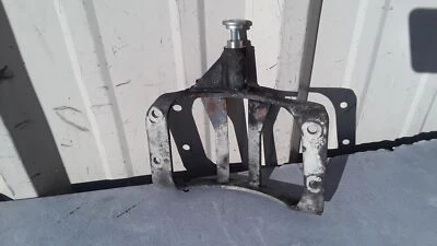 Mercedes Benz Sprinter 2500 W906 2010-2018 soporte de correa de compresor de aire acondicionado trasero OEM Foto 1 de 4