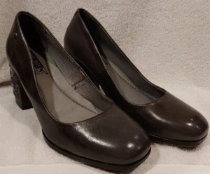 Women's Euro Sz 36 or US 5.5 Pikolinos Gray Classic Pump w/Floral Designed Heel - Picture 1 of 10