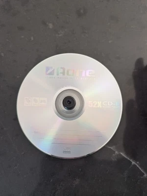 23 AONE CD-R BLANK DISC 80min 700MB - MUSIC/DATA/MEDIA - Image 1 of 3