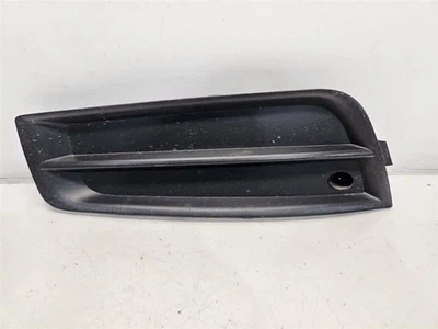 Moldura/inserção de farol de neblina dianteiro esquerdo Chevrolet Cruze Drivers 2011 - Imagem 1 de 4