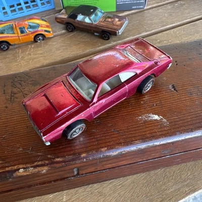 Cargador personalizado Hot Wheels - rosa - Redline 1968 vintage Foto 1 de 4