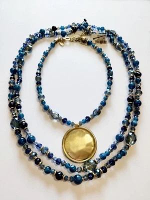 Lote de 2 Collares Chicos Vintage Azul Pavo Real Vidrio y Cuentas Acrílicas ¡HERMOSOS! Foto 1 de 4