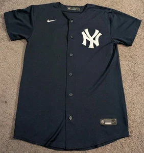 Nike MLB New York Yankees Aaron Judge #99 Baseball Jersey Youth XL 18/20 - Picture 1 of 7