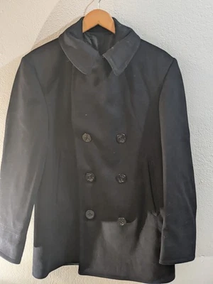 Abrigo de Guisante de la Marina de los Estados Unidos para Hombres 38R Abrigo Negro de Lana Botón de Ancla Alistado Años 80 De Colección Foto 1 de 4