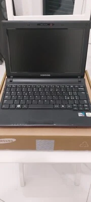 Netbook Samsung N145 Plus - Immagine 1 di 4