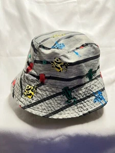 UV Skinz- Toddler Bucket HAt- Gray with Frogs - Picture 1 of 3