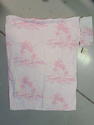 NWT Pottery Barn Kids "Island Toile" Reversible Toddler Duvet & Bag - Image 1 of 4