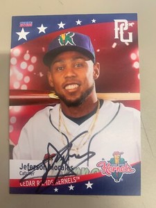 Jeferson Morales Signed Card 2022 Cedar Rapids Team Card IP Auto
