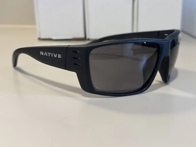 Gafas de sol Native Griz XD9014 901403 polarizadas negras/grises #D23 Foto 1 de 4