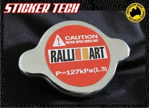 RED CAUTELA SAFTEY RALLIART TAPA RADIADOR PEGATINA CALCOMANÍA 4 PAJERO LANCER COLT RVR - Imagen 1 de 3