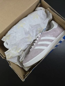 Adidas Gazelle W Ee5540 US 7, DEFECT PICTURED - Picture 1 of 8