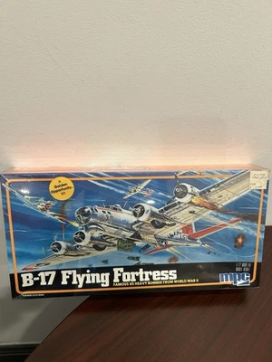 MPC B-17 Flying Fortress  Kit 1:72 Scale Kit #1.4402 FACTORY SEALED - Image 1 of 2