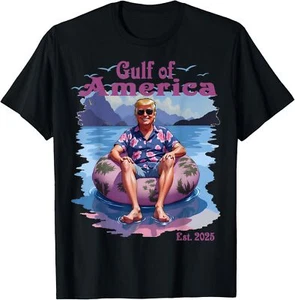 Proud Dad of a 2025 Graduate Graduation Day Senior Class T-Shirt S-5XL - Picture 1 of 5