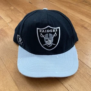 Vintage 1990s Rare Raiders Blockhead Snapback Hat Retro Football Baseball Cap - Picture 1 of 14