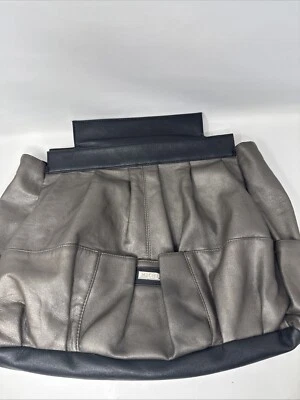 Bolso Miche Cartera Carcasa Exterior Platino Pistola Color Metal Foto 1 de 4