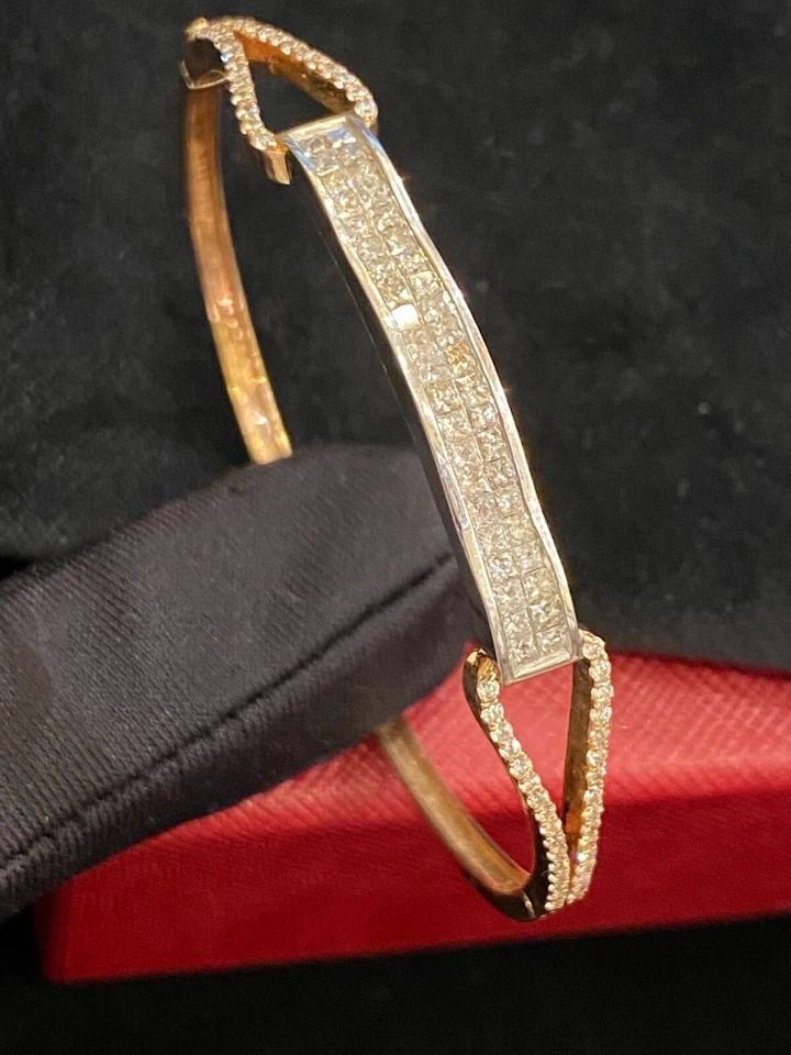 Pave 1.99 Cts Princess Round Diamonds Unisex 8 MM Bangle Bracelet In 14K Gold - Image 1 of 4