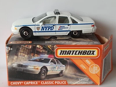 Matchbox Superfast Power Grab / MB 1198 - '94 Chevy Caprice Police Car - NYPD - Image 1 of 4